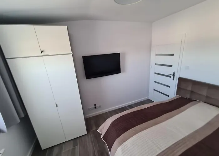 Nad Klifem W Dziwnowku דז'יבנובק