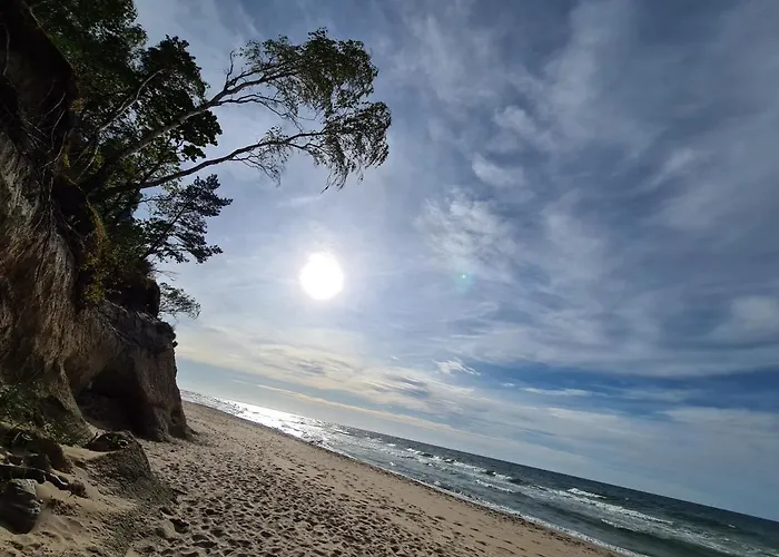 Nad Klifem W Dziwnowku דירה